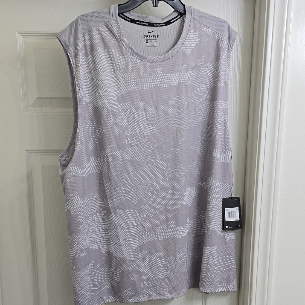Nike Gray Athletic Tank Top